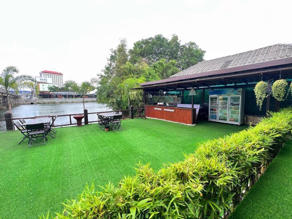 Chanmel Riverside Chanthaburi Luaran gambar